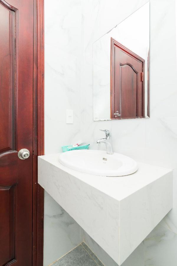 נה טראנג Oyo 176 374 Hotel מראה חיצוני תמונה